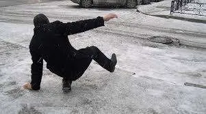 Ақтауда көктайғақ: Екі күн ішінде 100-ге жуық адам жарақаттанды