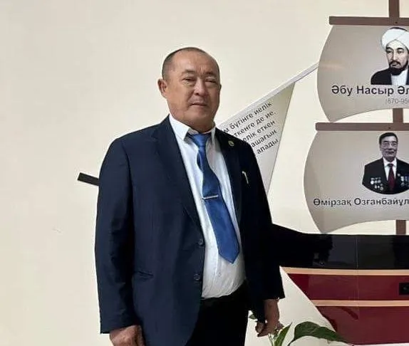 «Ел дамуының темірқазығы»: Маңғыстаулық депутат конституциялық өзгерістердің мәнін түсіндірді