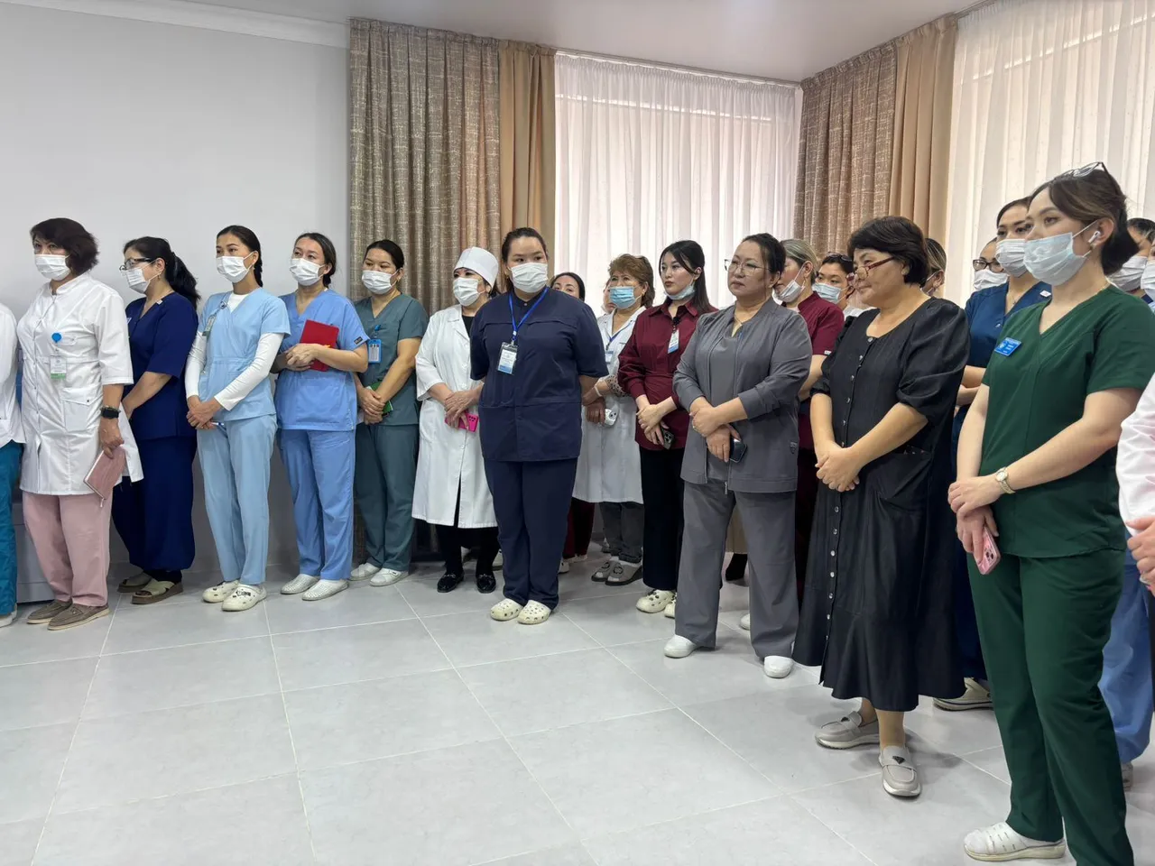 Ақтаулық дәрігерлер референдумды қолдайды: «Ата заңды жаңарту – уақыт талабы»