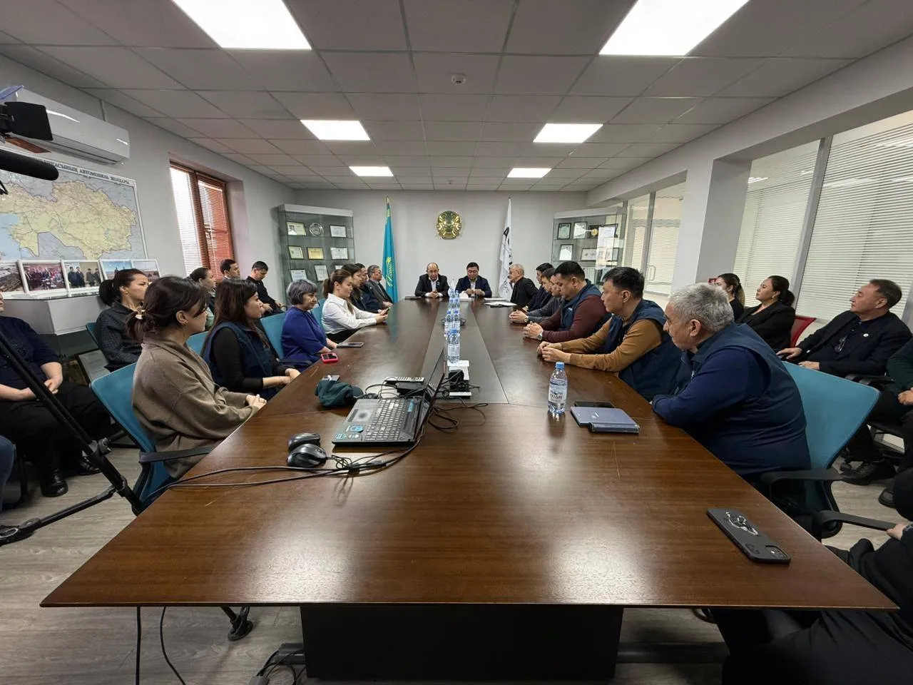 Маңғыстауда құрылысшылар Референдумда белсенді болуға шақырды