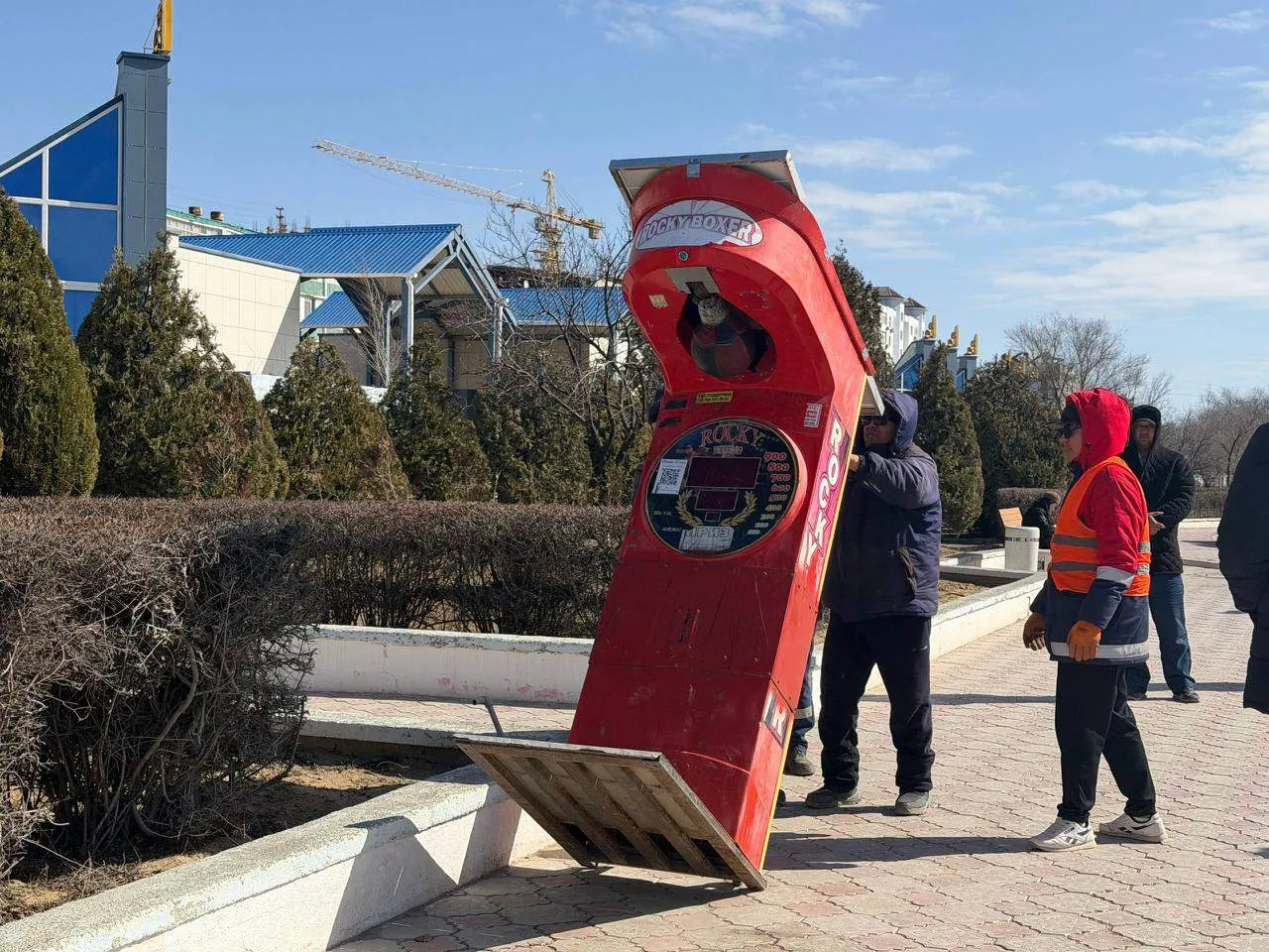 Ақтау қаласында заңсыз орнатылған 4 күш өлшегіш құрылғысы тәркіленді