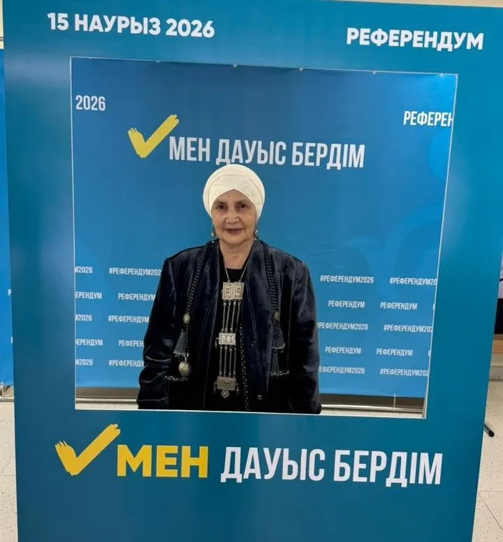 Маңғыстауда белгілі қаламгер референдумда дауыс берді