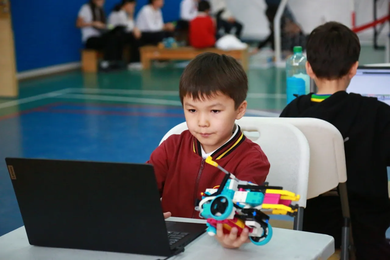 Ақтауда «WRO-2026» робототехника байқауының аймақтық кезеңі өтуде