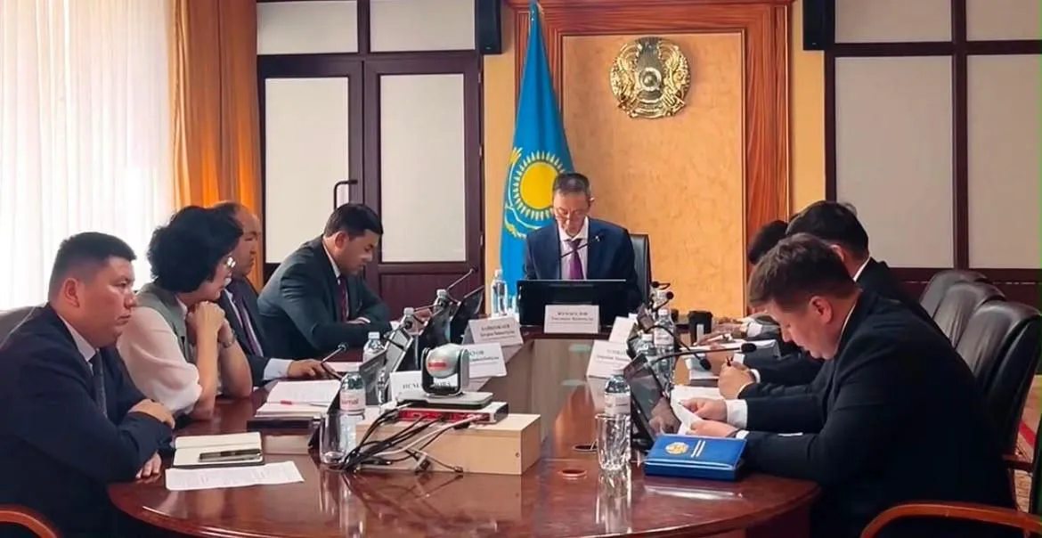 Ақтауда мемлекеттік қызметшілердің жауапкершілігі мен әдеп нормалары талқыланды