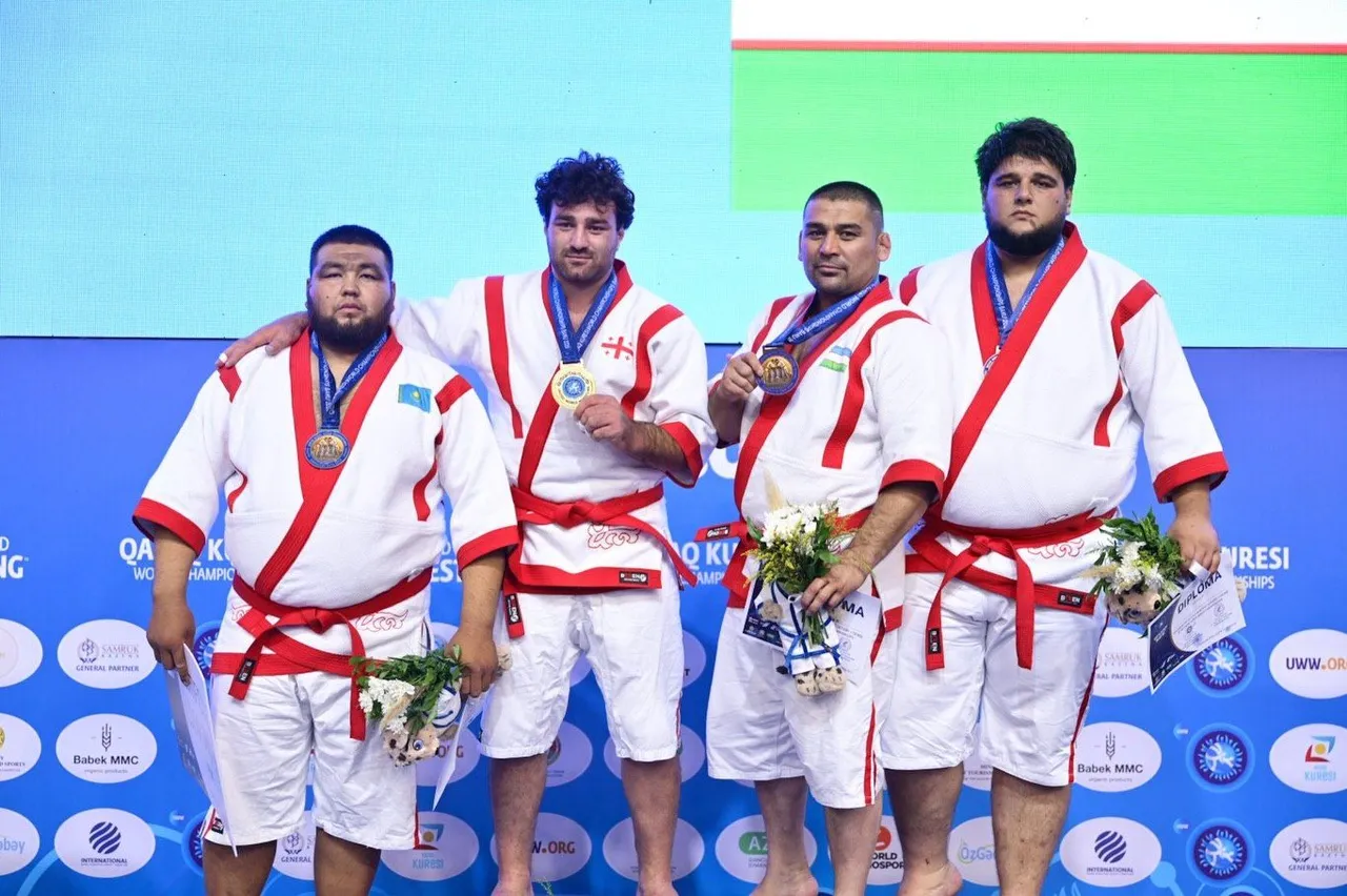 Нұрдәулет Жарылғапов қазақ күресінен әлем чемпионатында күміс жүлде иеленді