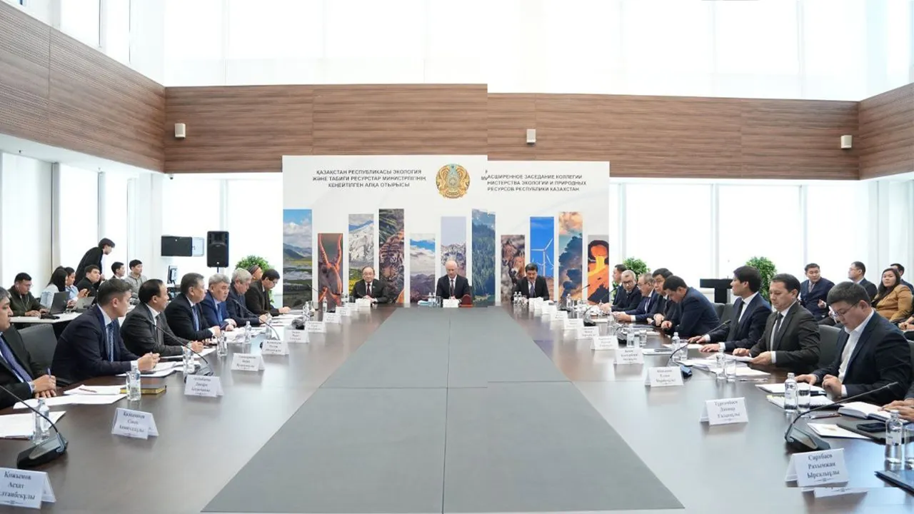 Экологиялық қауіпсіздік конституциялық басымдық ретінде бекітіледі: Роман Скляр экология министрлігінің алқа мәжілісін өткізді