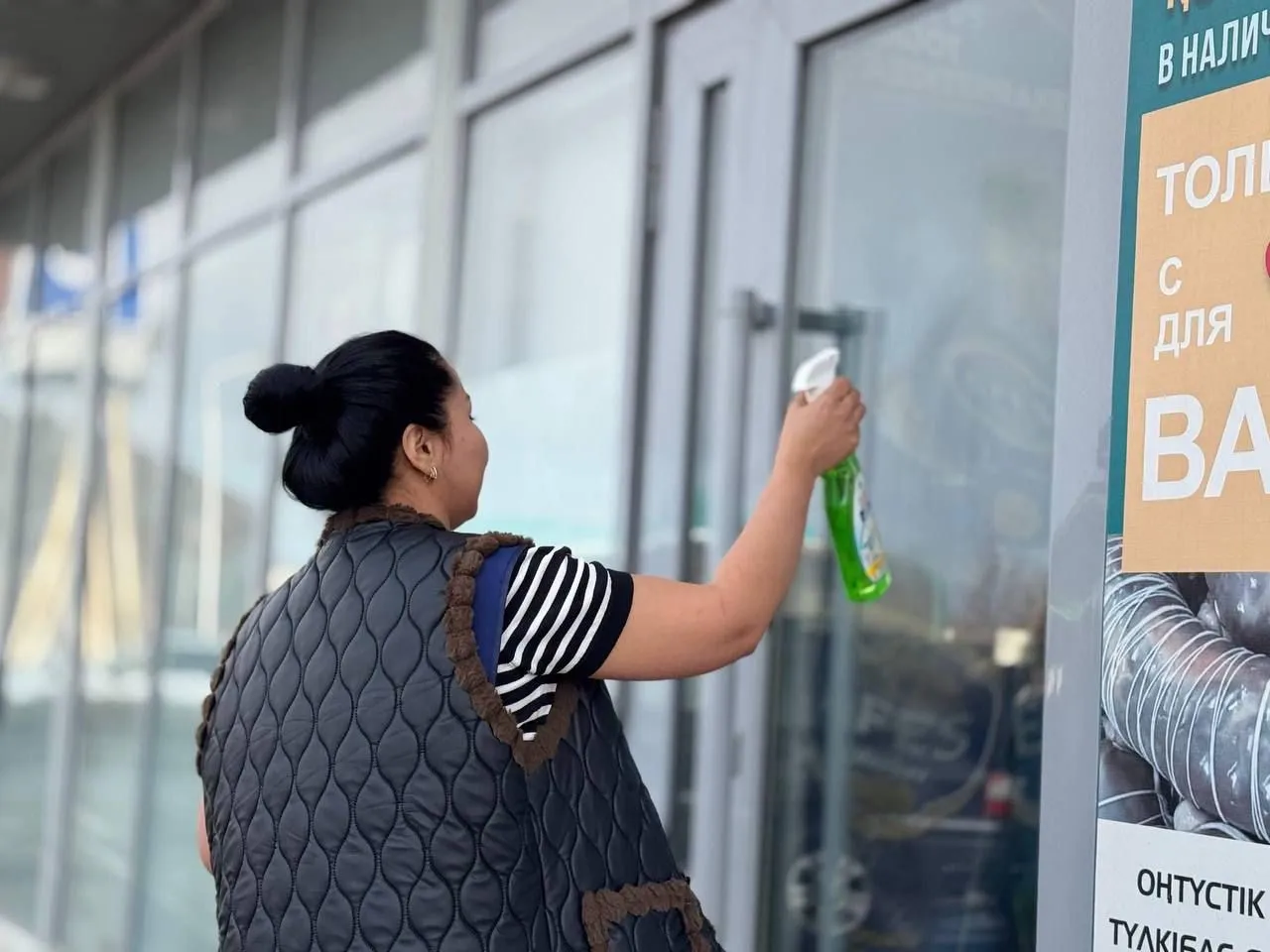 Ақтау қаласының кәсіпкерлері санитарлық тазалық жұмыстарын жүргізді