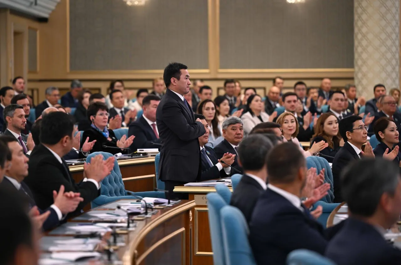 Айбек Дәдебай Құрылтай төрағасы болып сайланды