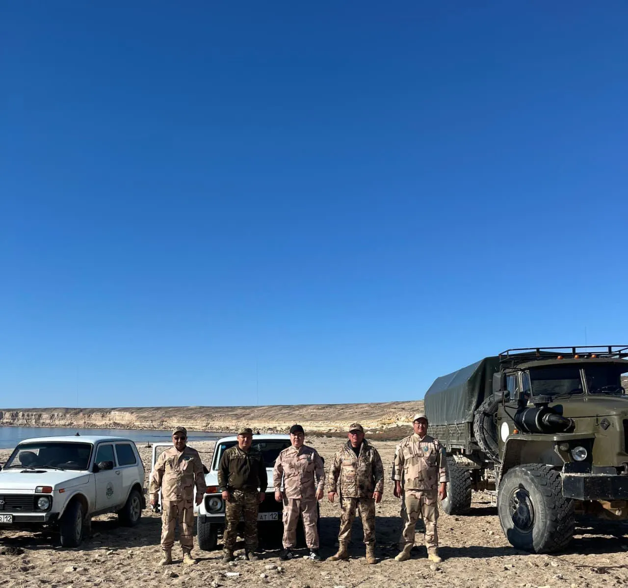 Тұзбайырда тазалық акциясы: «Қызылсай» мамандары тұрғындарға үндеу жасады