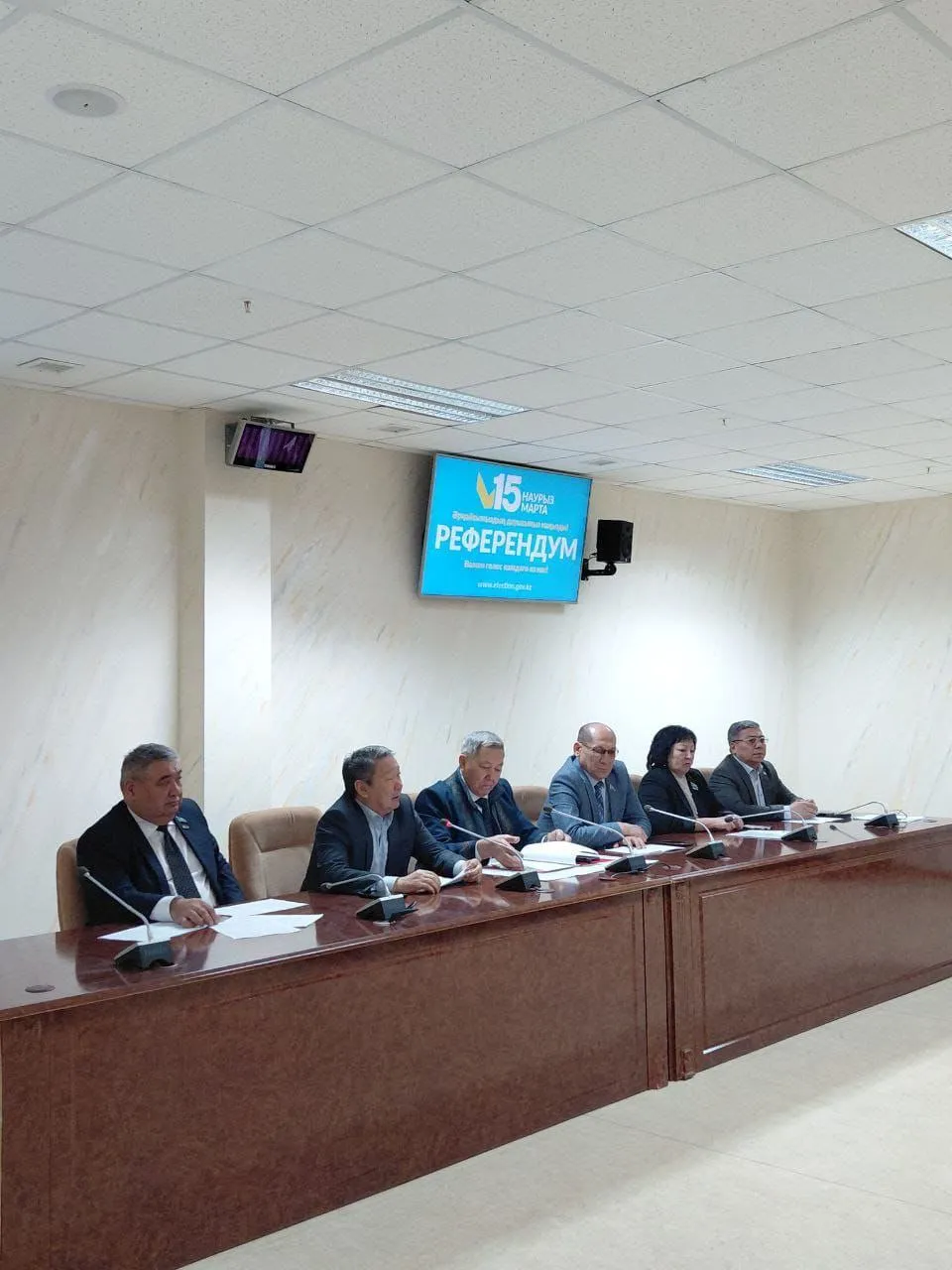 Ақтауда үкіметтік емес ұйымдар жаңа Конституция жобасын талқылады