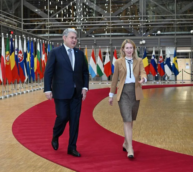 Сегодня Казахстан и Евросоюз начнут переговоры об упрощении визового режима