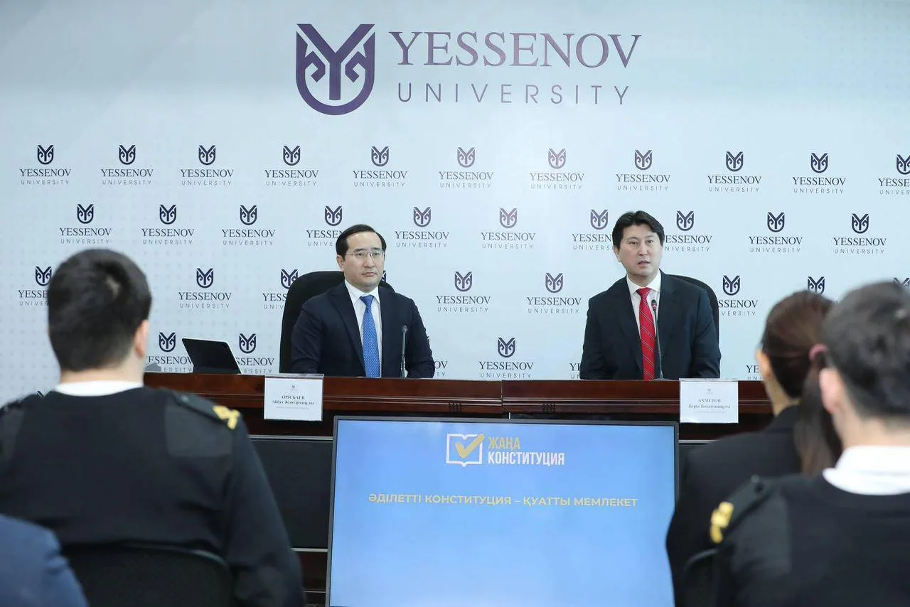 Yessenov университетінің студенттері референдумға барады