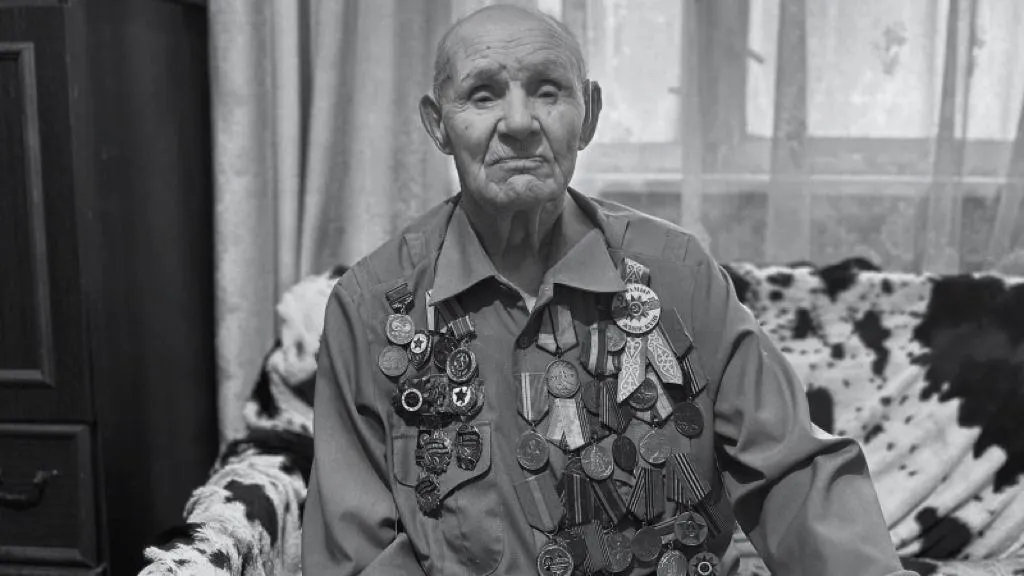 Соғыс ардагері Василий Салазкиннің қазасына орай көңіл айту