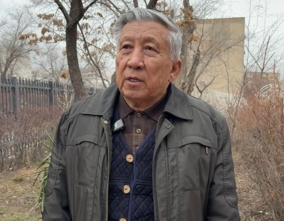 Ақтау қаласының тұрғыны Сақып Жұмалиев: «Жаңа Конституция – ең алдымен халық игілігіне бағытталған»