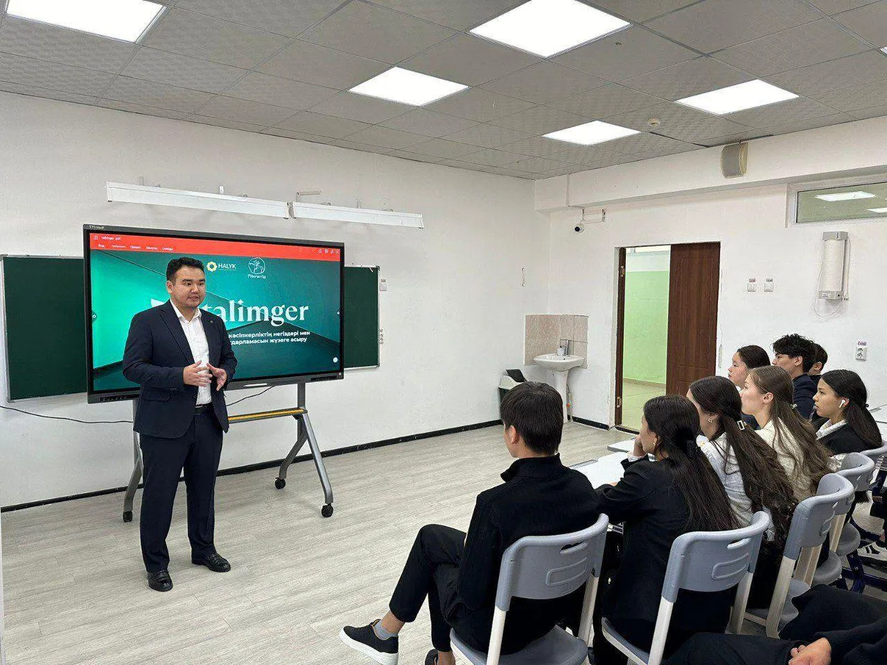 Биылғы ең ауқымды білім беру жобаларының бірі – сарапшылардың Talimger туралы пікірі