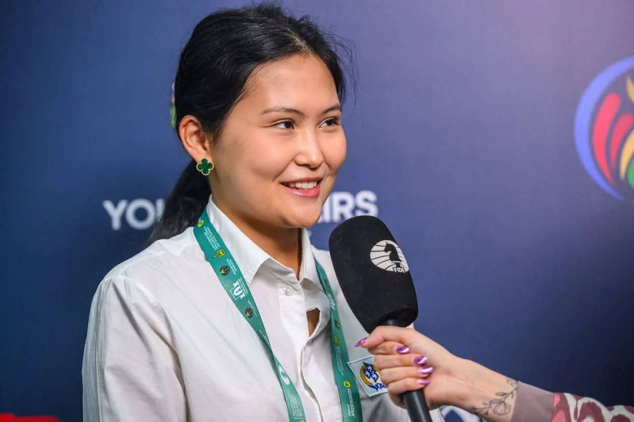 Ақтаулық Бибісара Асаубаева блиц шахматтан үш дүркін әлем чемпионы атанды