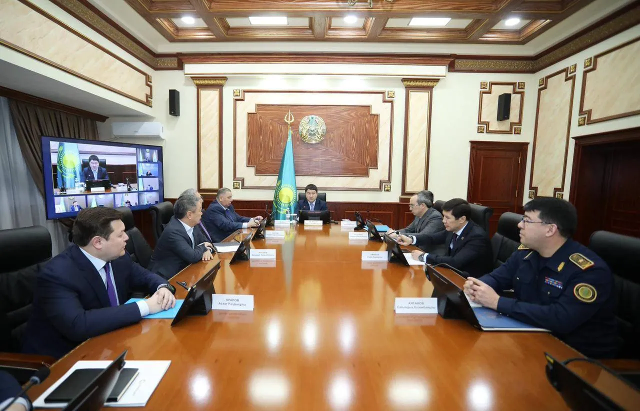 Маңғыстау облысының әкімі жаңа Конституция жобасын талқылау бойынша актив жиынын өткізді