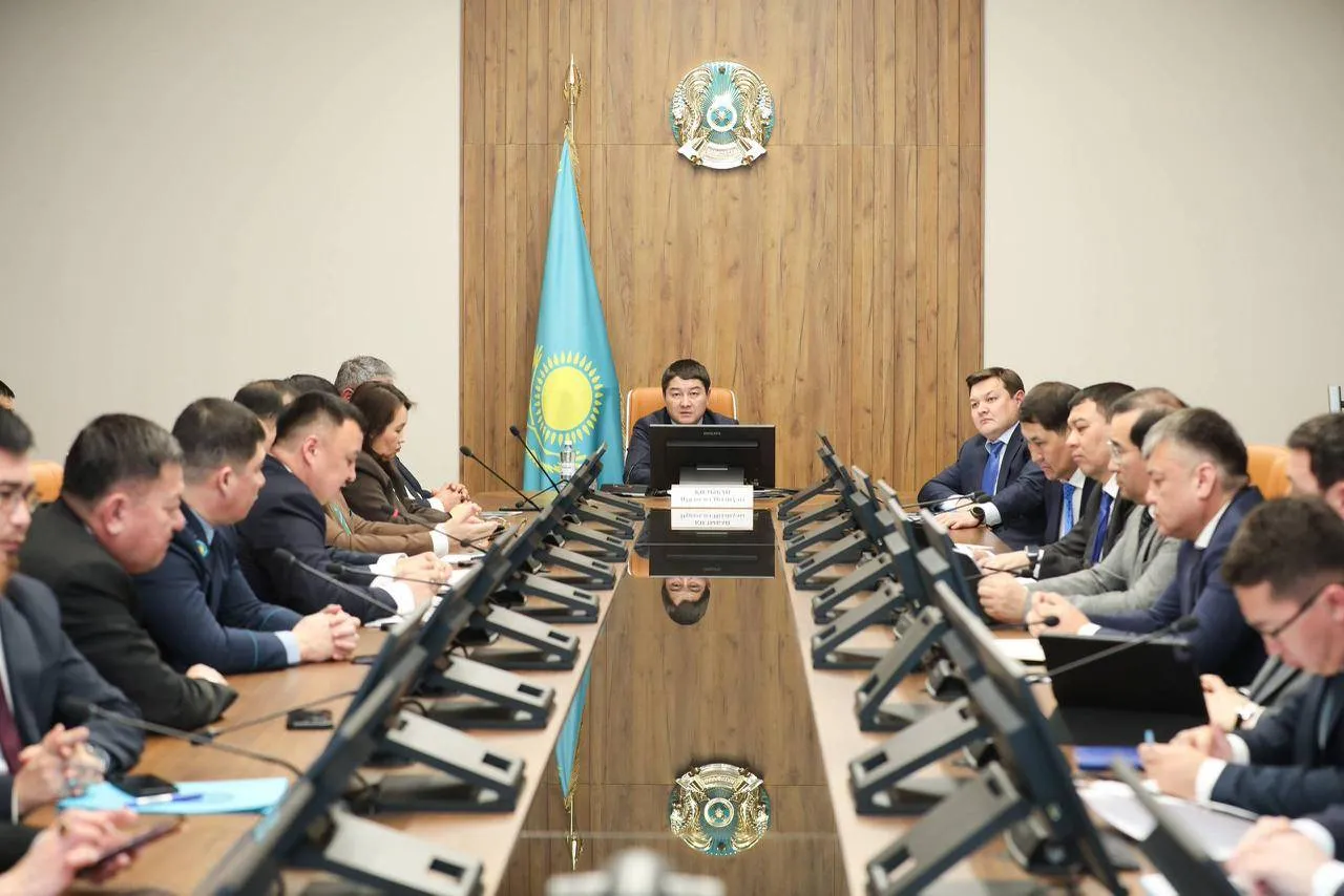 Облыс әкімдігінде өңірдің әлеуметтік-экономикалық даму мәселелері қаралды