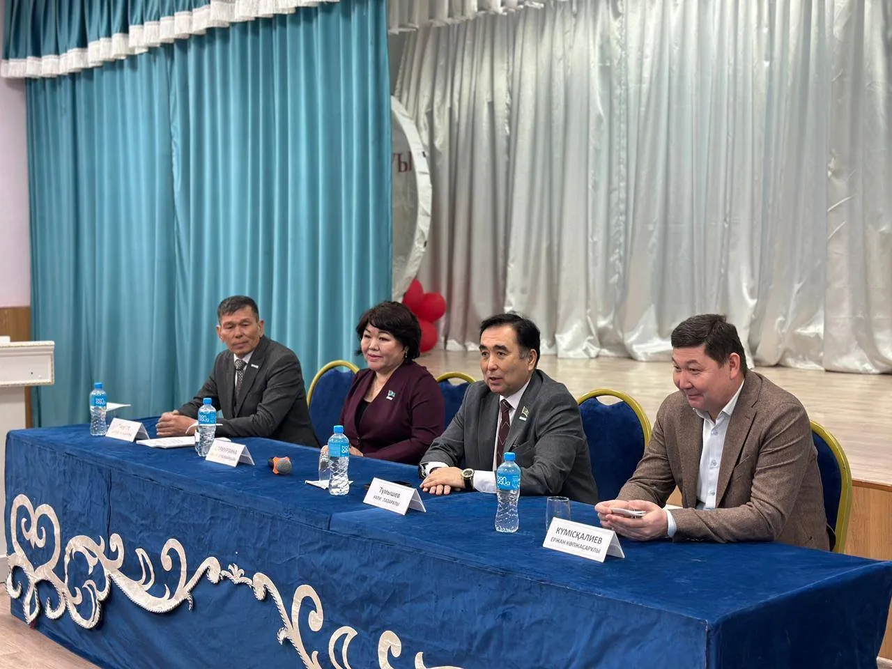 Түпқарағандық ұстаздар референдумға барады