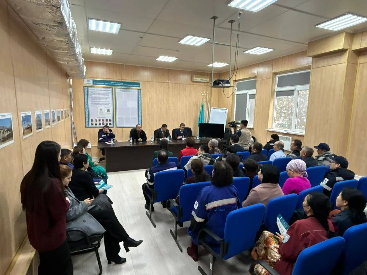 Өзенмұнайгазға қарасты компаниялардың қызметкерлері референдумға барады