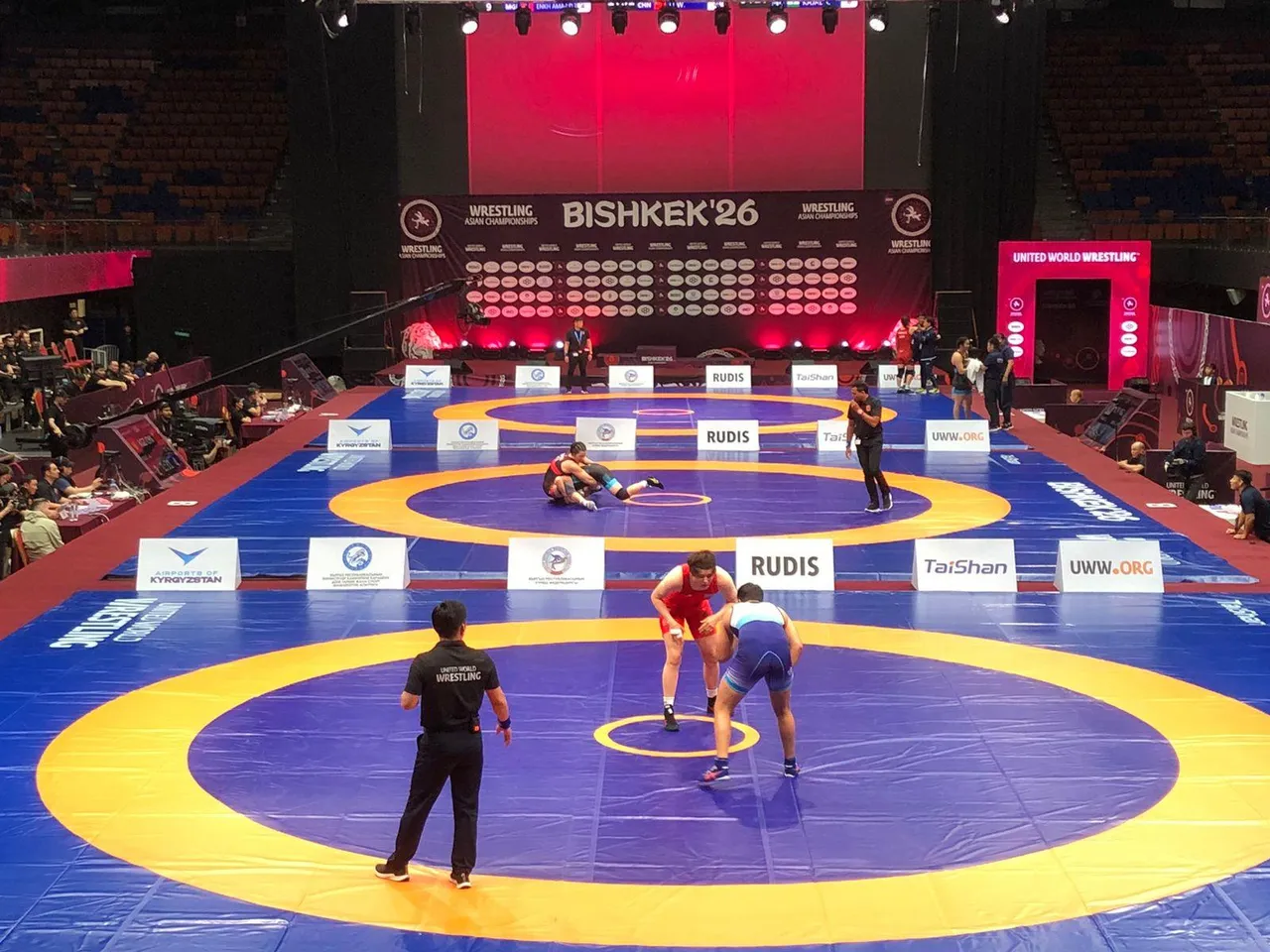 Азия чемпионаты: Әйелдер күресінен қазақстандық екі балуан жартылай финалға шықты