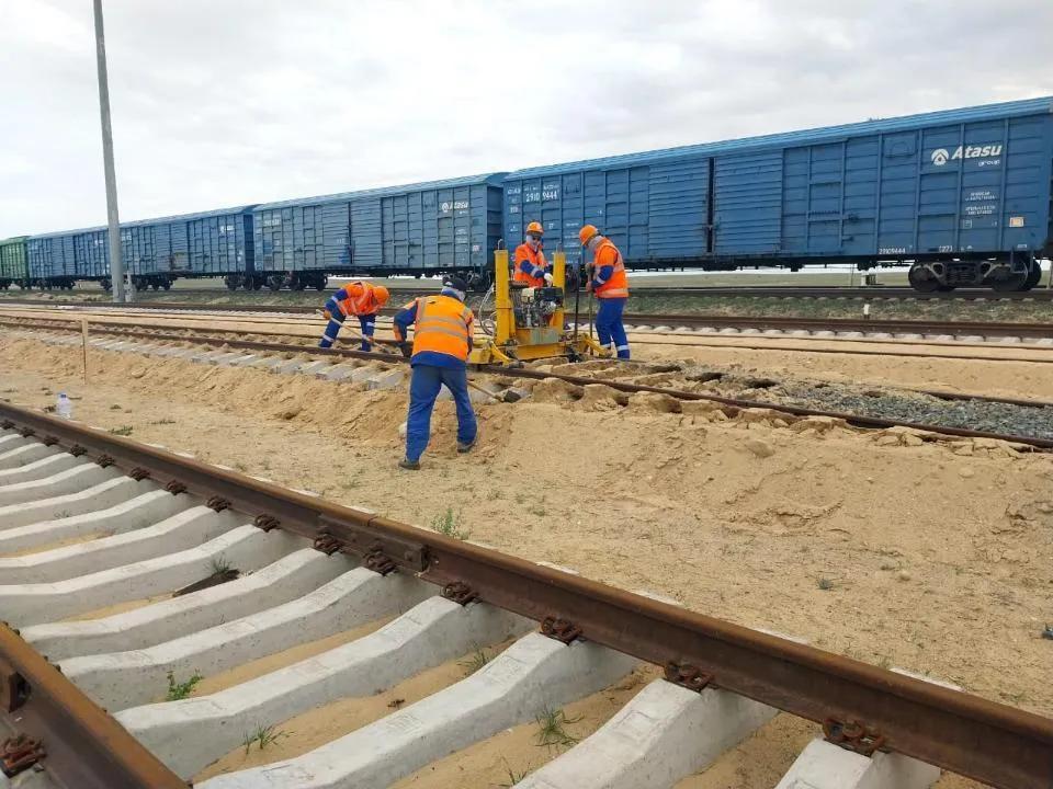 «Бейнеу – Маңғыстау» теміржол учаскесіндегі жөндеу жұмысы қашан аяқталады
