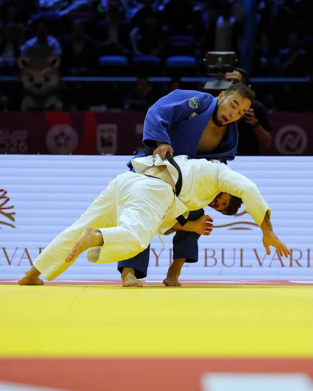 Қазақстан дзюдошысы әлем чемпионатының жүлдесі үшін белдеседі