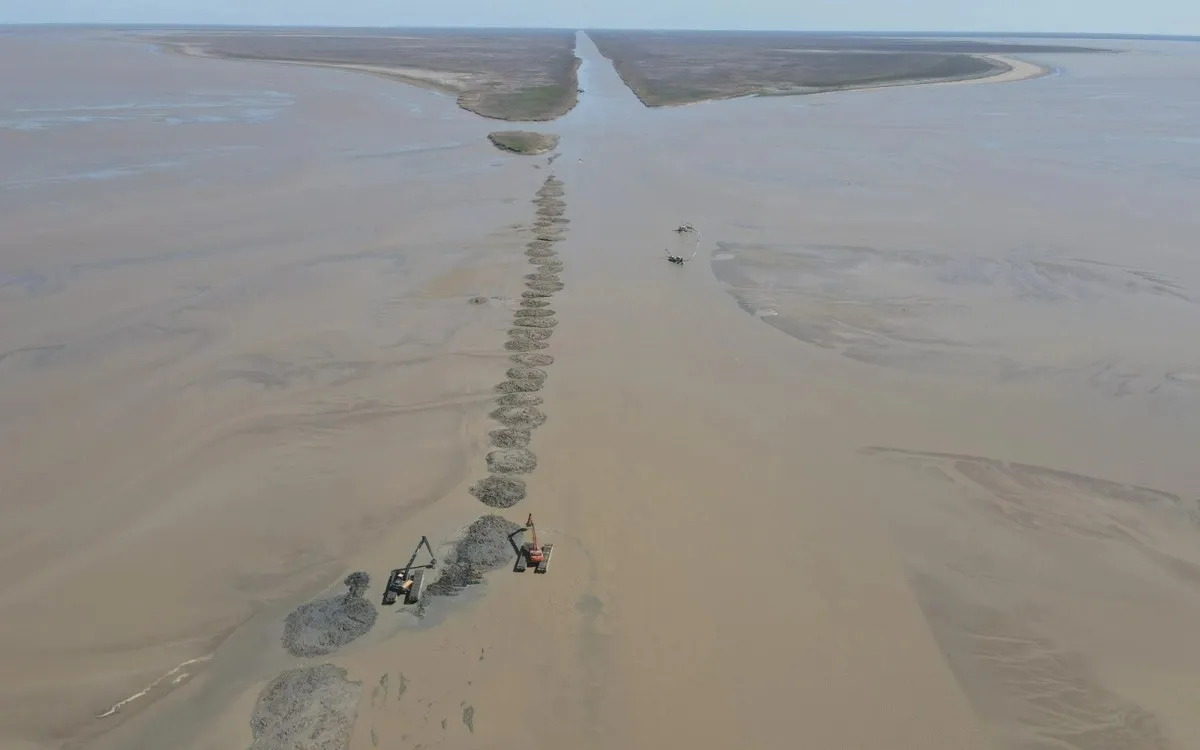 Жайық өзенінің Каспийге құятын тұсындағы 3 шақырым аумақ қайта қазылады