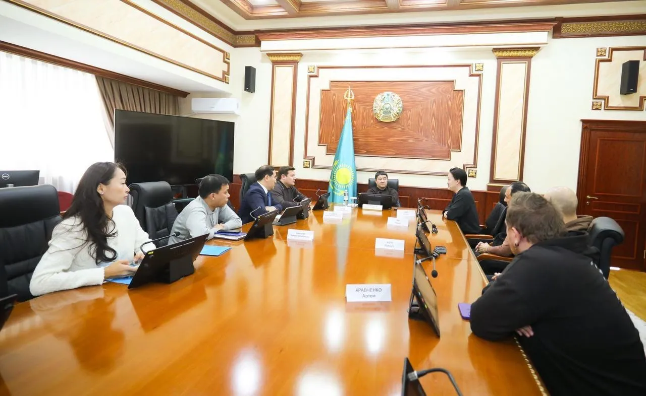 Әлемдік кино жұлдыз Джеки Чан Маңғыстауда жаңа блокбастер түсіреді