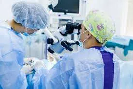 Ақтауда 8 жастағы баланың қолқасынан қаламсап қақпағы ота арқылы алынды