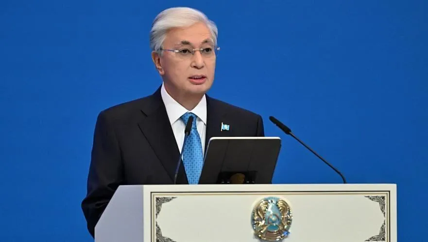 Мемлекет басшысы халықты Республика күнімен құттықтады