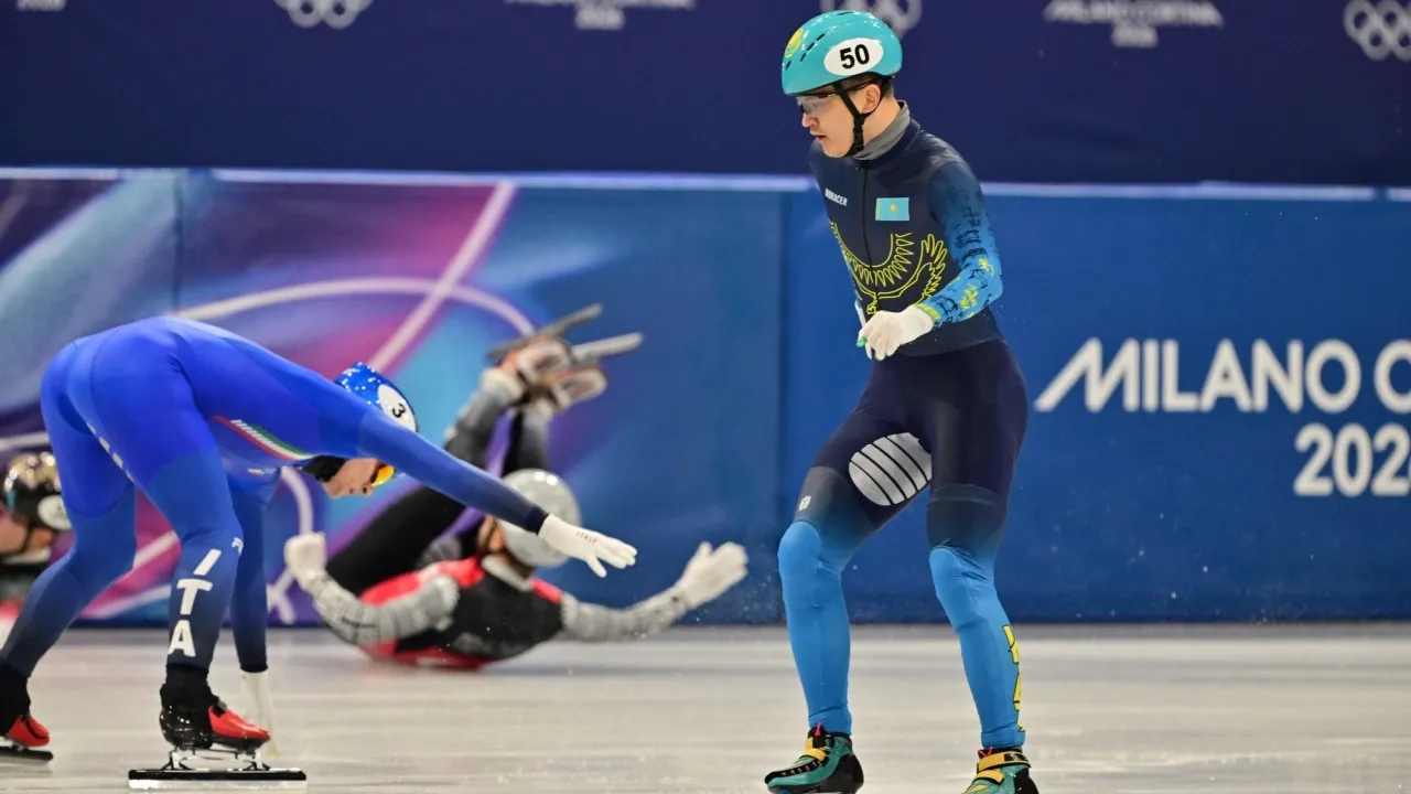 Казахстанский конькобежец буквально вырвал победу на Олимпиаде по фотофинишу