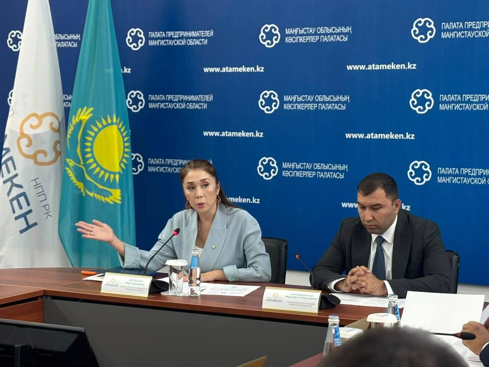 Ақтауда фискалдық чектерді қазақ тілінде беру мәселесі талқыланды