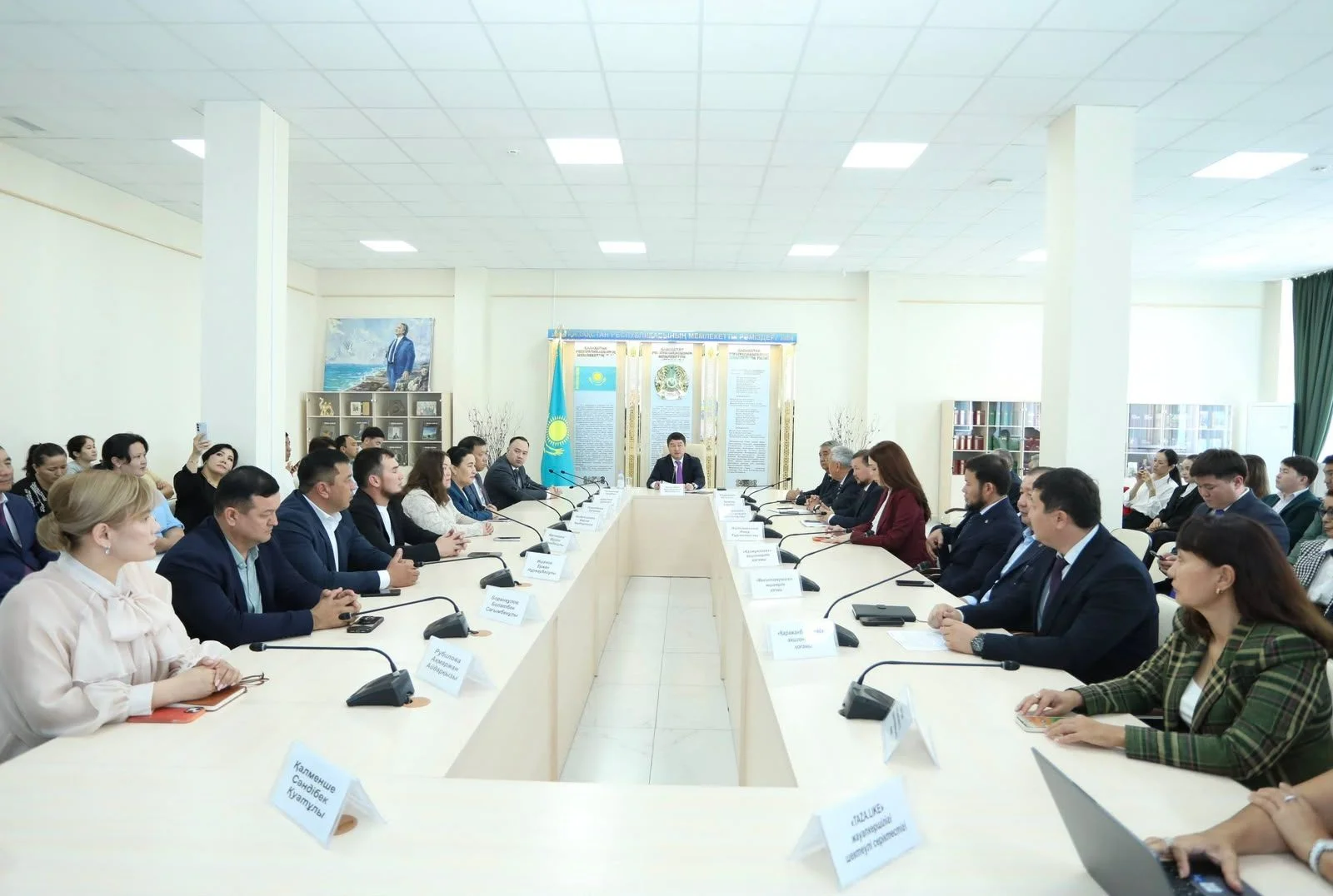 Ақтауда Еңбек күніне орай сала үздіктері марапатқа ие болды